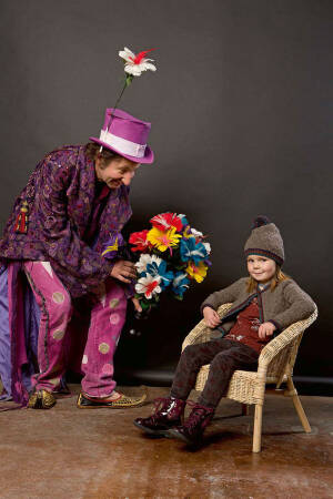 Strickset Jacke Lang Yarns YAK mit Anleitung in garnwelt-Box
