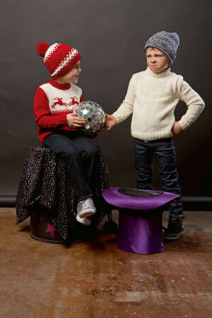Knitting set Pullover  with knitting instructions in garnwelt box