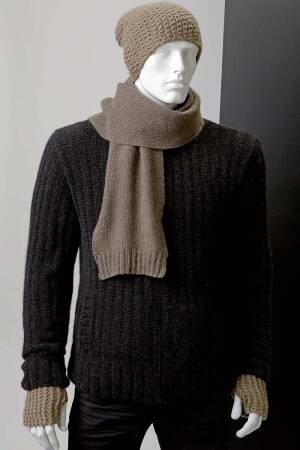 Knitting set Wrist warmers CASHMERE BIG with knitting instructions in garnwelt box