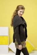 Knitting set Cardigan  with knitting instructions in garnwelt box in size M