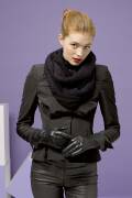 Knitting set Round shawl CASHMERE PREMIUM with knitting instructions in garnwelt box in size ca 150 x 32 cm