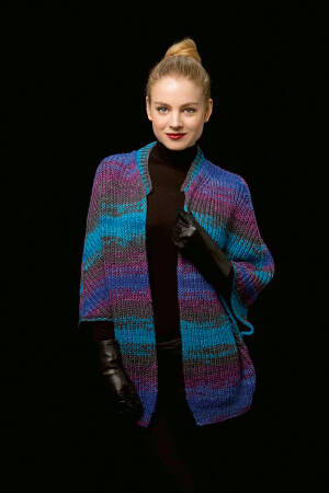 Strickset Poncho mit Anleitung in garnwelt-Box L-XL