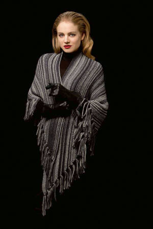 Knitting set Triangle shawl  with knitting instructions in garnwelt box
