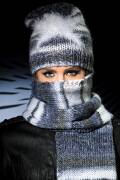Knitting set Beanie  with knitting instructions in...