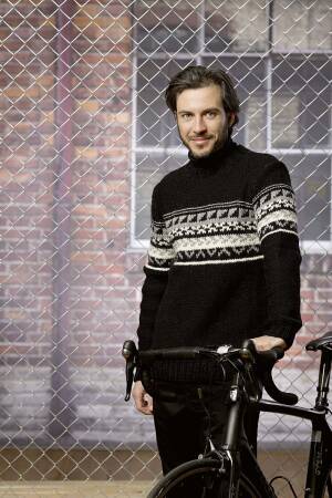 Strickset Jacquardpullover mit Anleitung in garnwelt-Box