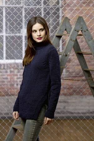 Knitting set Pullover  with knitting instructions in garnwelt box in size S