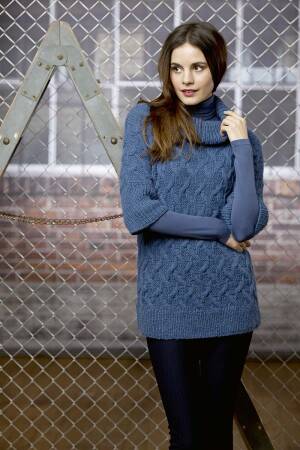 Strickset Zopfpullover mit Anleitung in garnwelt-Box