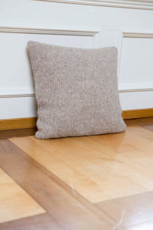 Strickset Kissen mit Anleitung in garnwelt-Box 40 x 40 cm
