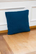 Strickset Kissen mit Anleitung in garnwelt-Box 40 x 40 cm
