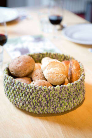 Strickset Brotkorb mit Anleitung in garnwelt-Box