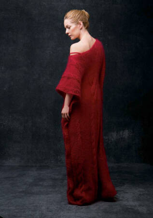 Strickset Kleid mit Anleitung in garnwelt-Box