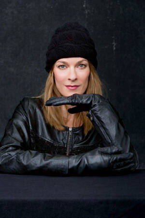 Knitting set Beanie CASHMERE PREMIUM with knitting instructions in garnwelt box
