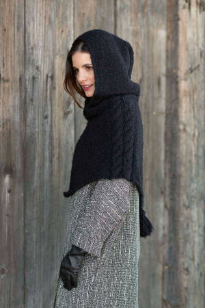 Strickset Cape mit Anleitung in garnwelt-Box