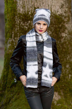 Strickset Schal mit Anleitung in garnwelt-Box