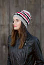 Knitting set Hat MERINO 70 with knitting instructions in garnwelt box in size one size