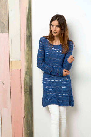 Knitting set Dress  with knitting instructions in garnwelt box