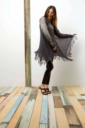 Strickset Weste Lang Yarns ALPACA SUPERLIGHT / FILO mit Anleitung in garnwelt-Box
