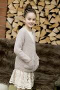 Strickset Jacke mit Anleitung in garnwelt-Box 128-140