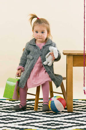 Knitting set Coat MALOU LIGHT with knitting instructions in garnwelt box in size 104