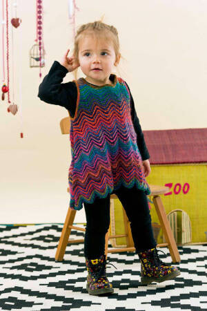 Strickset Kleid Lang Yarns MILLE COLORI BABY mit Anleitung in garnwelt-Box