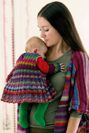 Strickset Trägerkleid Lang Yarns MILLE COLORI BABY mit Anleitung in garnwelt-Box 74