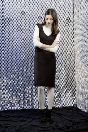 Strickset Kleid Lang Yarns ASIA mit Anleitung in garnwelt-Box S-M