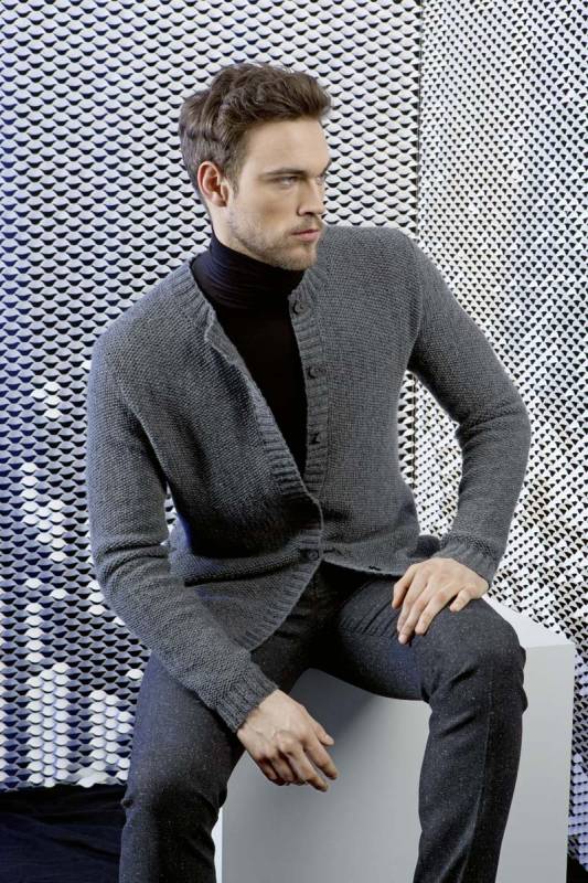 Knitting set Mens cardigan CASHMERE LACE with knitting instructions in garnwelt box in size S
