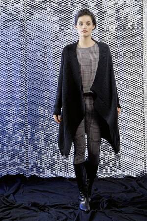Strickset Jacke Lang Yarns CARPE DIEM mit Anleitung in garnwelt-Box
