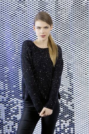 Strickset Pullover mit Anleitung in garnwelt-Box S-M