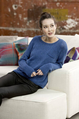 Knitting set Pullover  with knitting instructions in garnwelt box