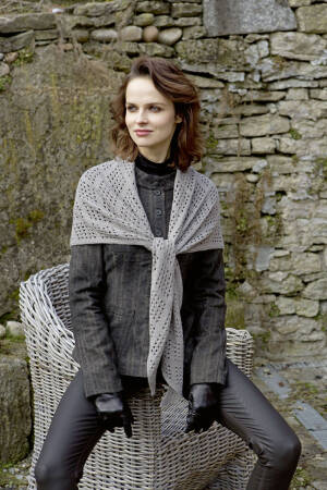 Strickset Dreiecktuch Lang Yarns ROYAL ALPACA mit Anleitung in garnwelt-Box one size