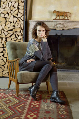 Knitting set Over-the-knee leg warmers  with knitting instructions in garnwelt box
